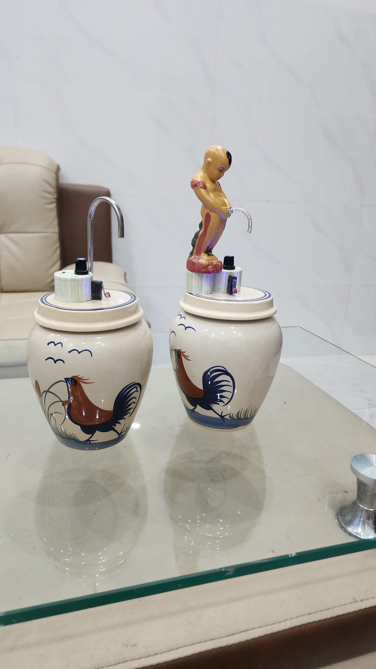 Bình rót nước riụ điện tử sứ cao cấp 1.3 lít tiểu đồng tử